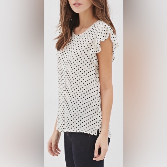 Forever 21  Polka Dot Pleated Flutter Top - Small - Picture 1 of 8